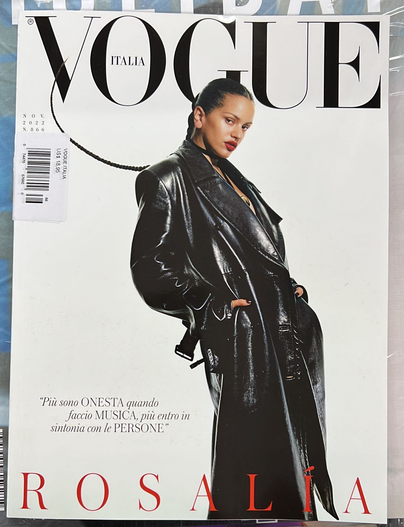 VOGUE ESPANA MAGAZINE-NOVEMBER 2022-FASHION HISTORY-ROSALIA-Brand New